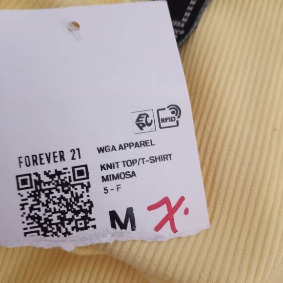 FOREVER 21 YELLOW TOP SZ.M NWT - Picture 4 of 6